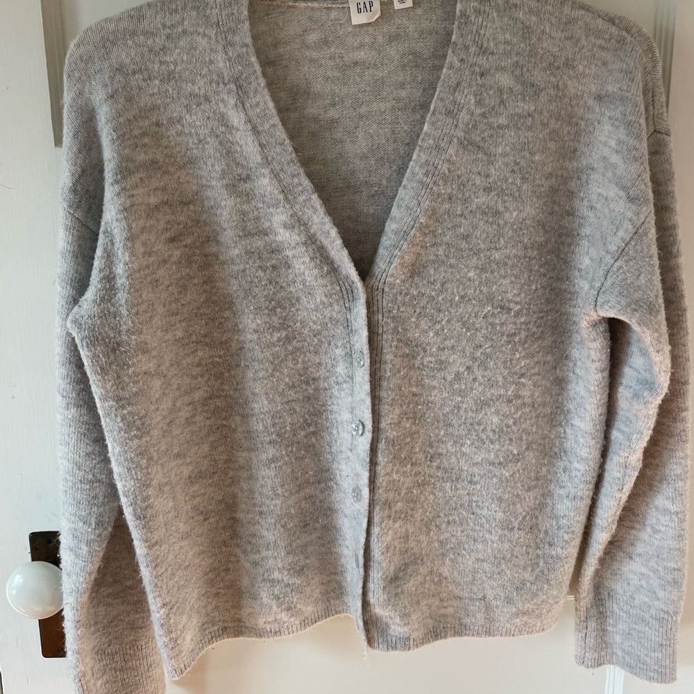 GAP Women's Heather Gray Cardigan